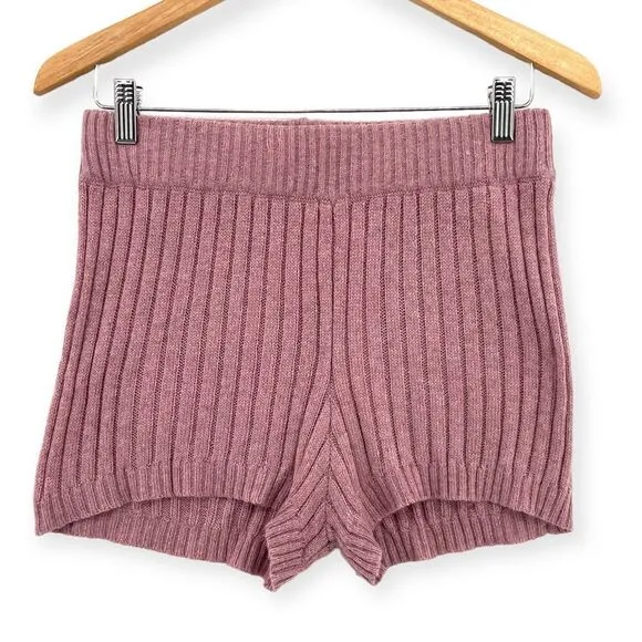 -UGG Alexandria Short NWT