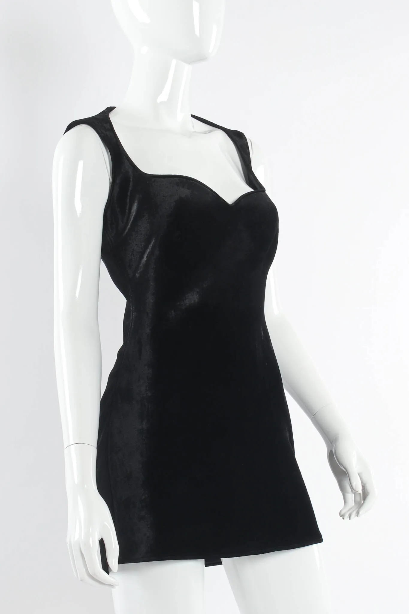 2018 A/W Sweetheart Velvet Structured Dress