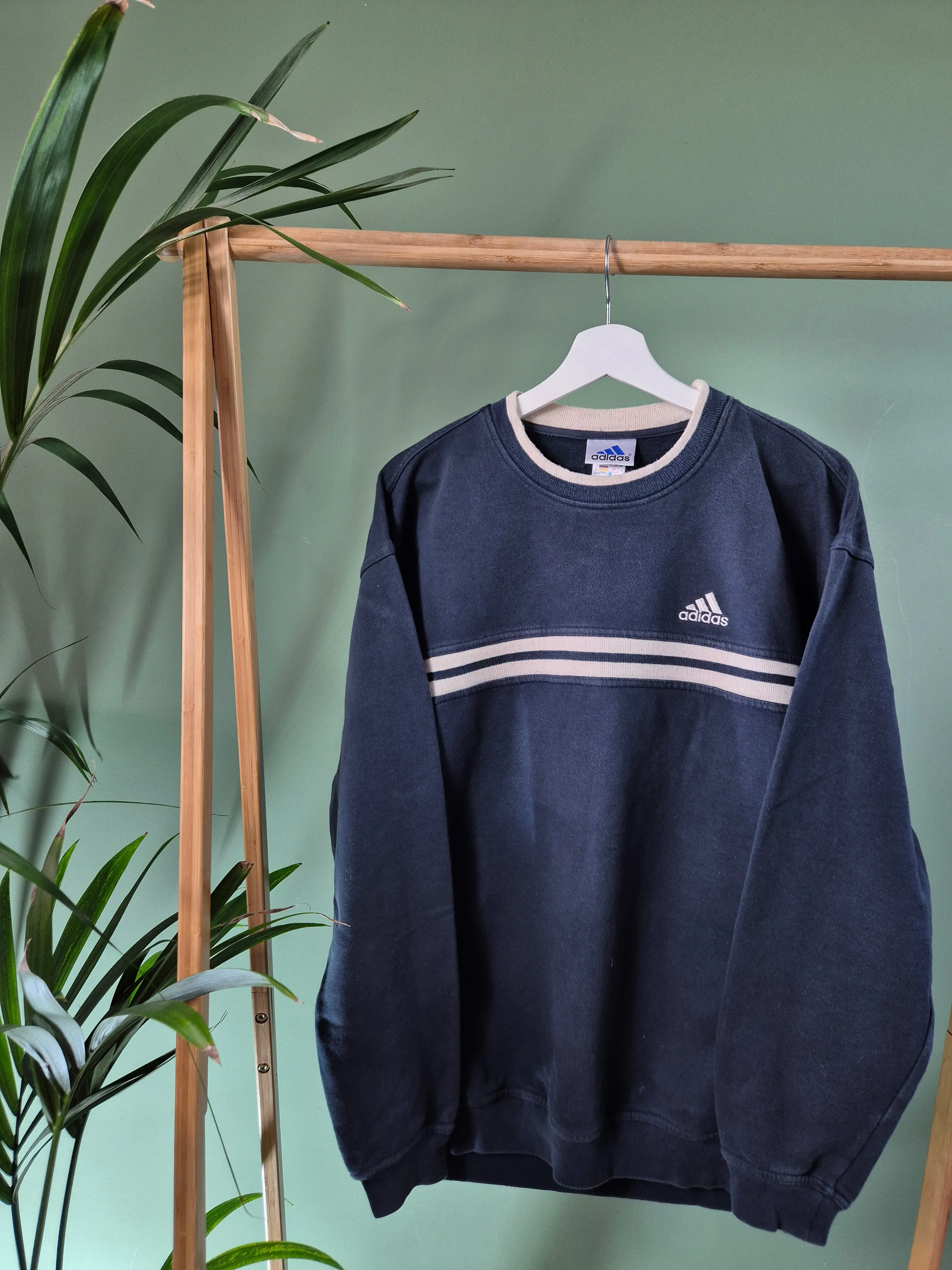 Adidas 90s sweater maat M