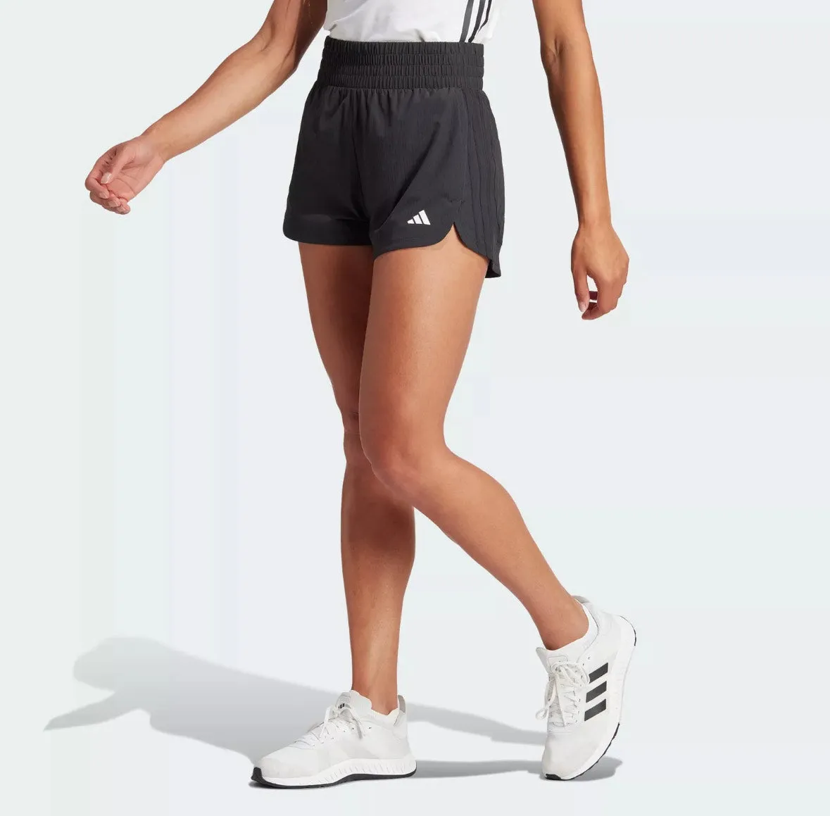Adidas Women's/Mujer Shorts/Pantalonetas Deportivas al por Mayor - Precio por unidad: $14.98 USD