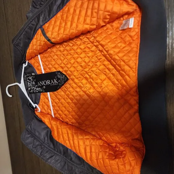 Anorak Nylon Bomber Jacket with quilted lining NWOT Gray Small