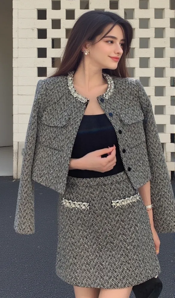 BERYL RHINESTONE EMBELLISHMENT JACKET IN BLACK