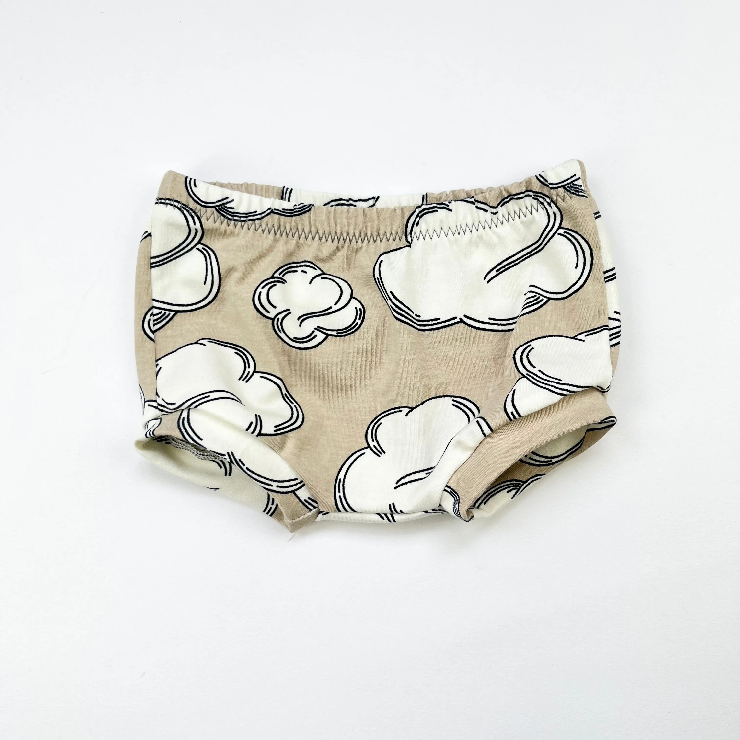 BISCUIT CLOUD BUMMIE SHORTS