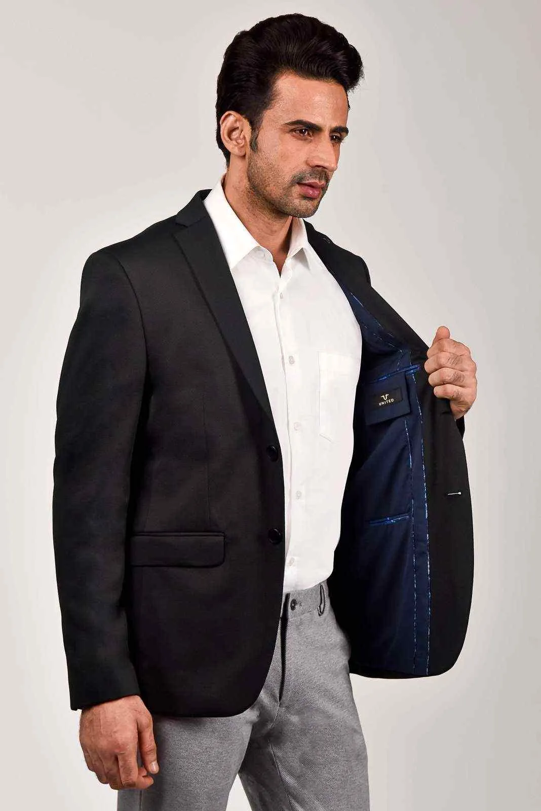 Black Knitted Fashion Blazer