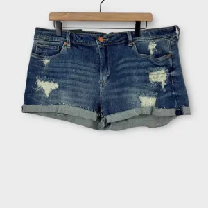 BLANKNYC Women’s Size 32 Blue Dress Down Party The Fulton Denim Boyfriend Shorts