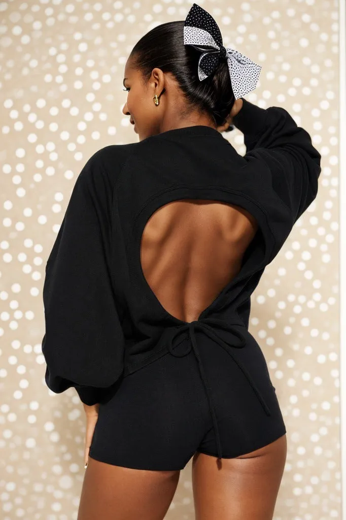 Chic Backless Long-Sleeve Hoodie with Relaxed Fit