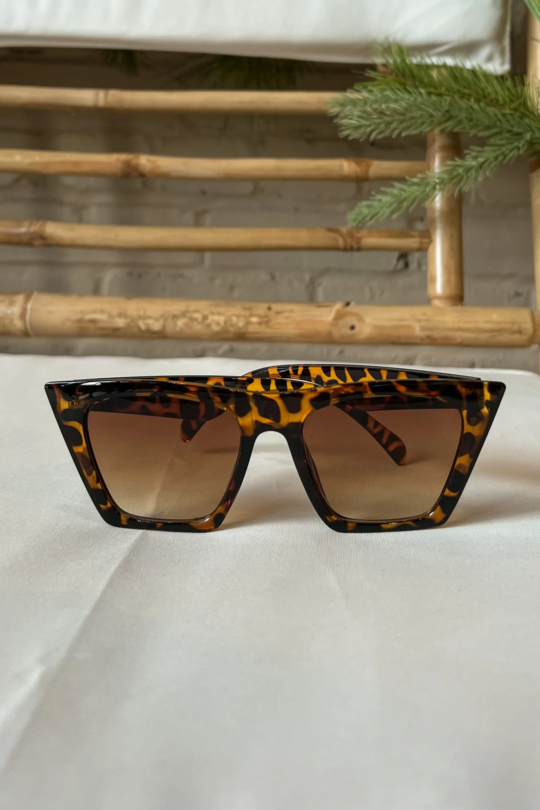 Chicago Sunglasses in Tortoise