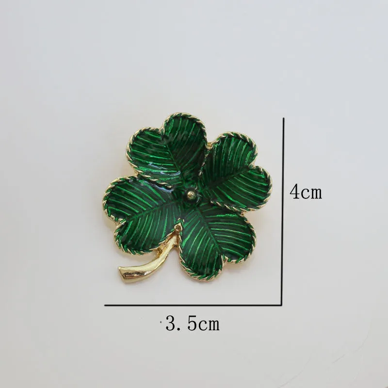 College Style Alloy Electroplating Green Four-leaf Clover Brooch