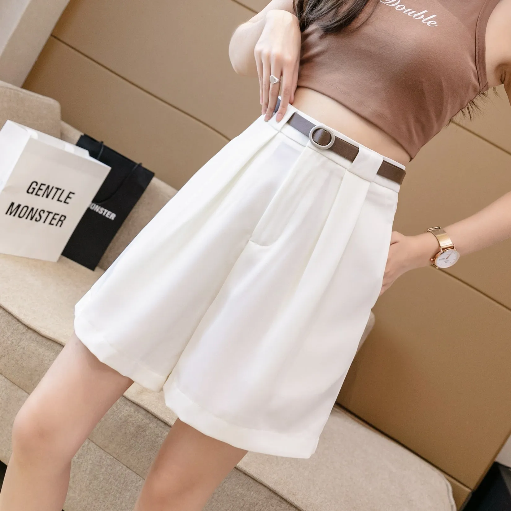Comfortable Cargo Chino Shorts with a Stylish A-Line Design