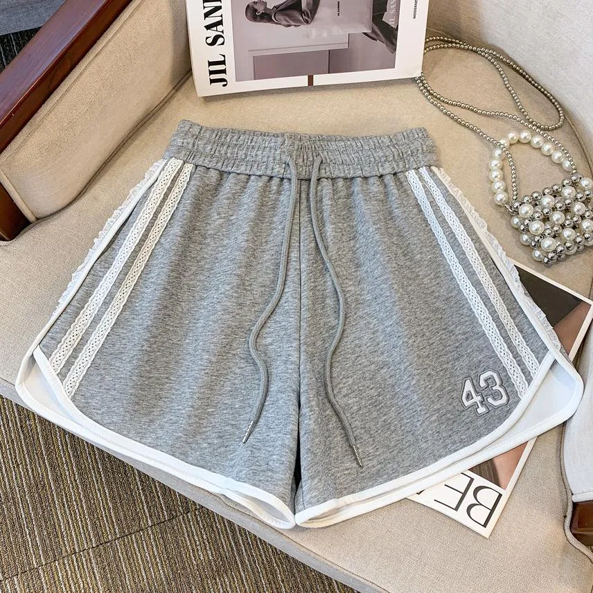 Comfortable Elastic-waisted Legging Shorts with Contrast Trim