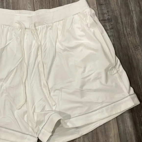 Cozy Earth Shorts Bamboo Pajama Bottoms in Ivory XXL NEW