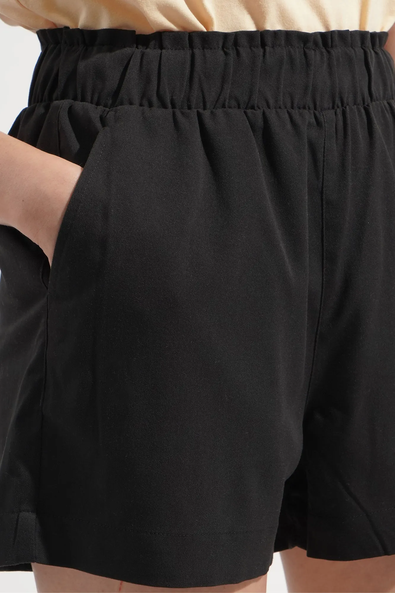 Elastic Waist Cozy Shorts
