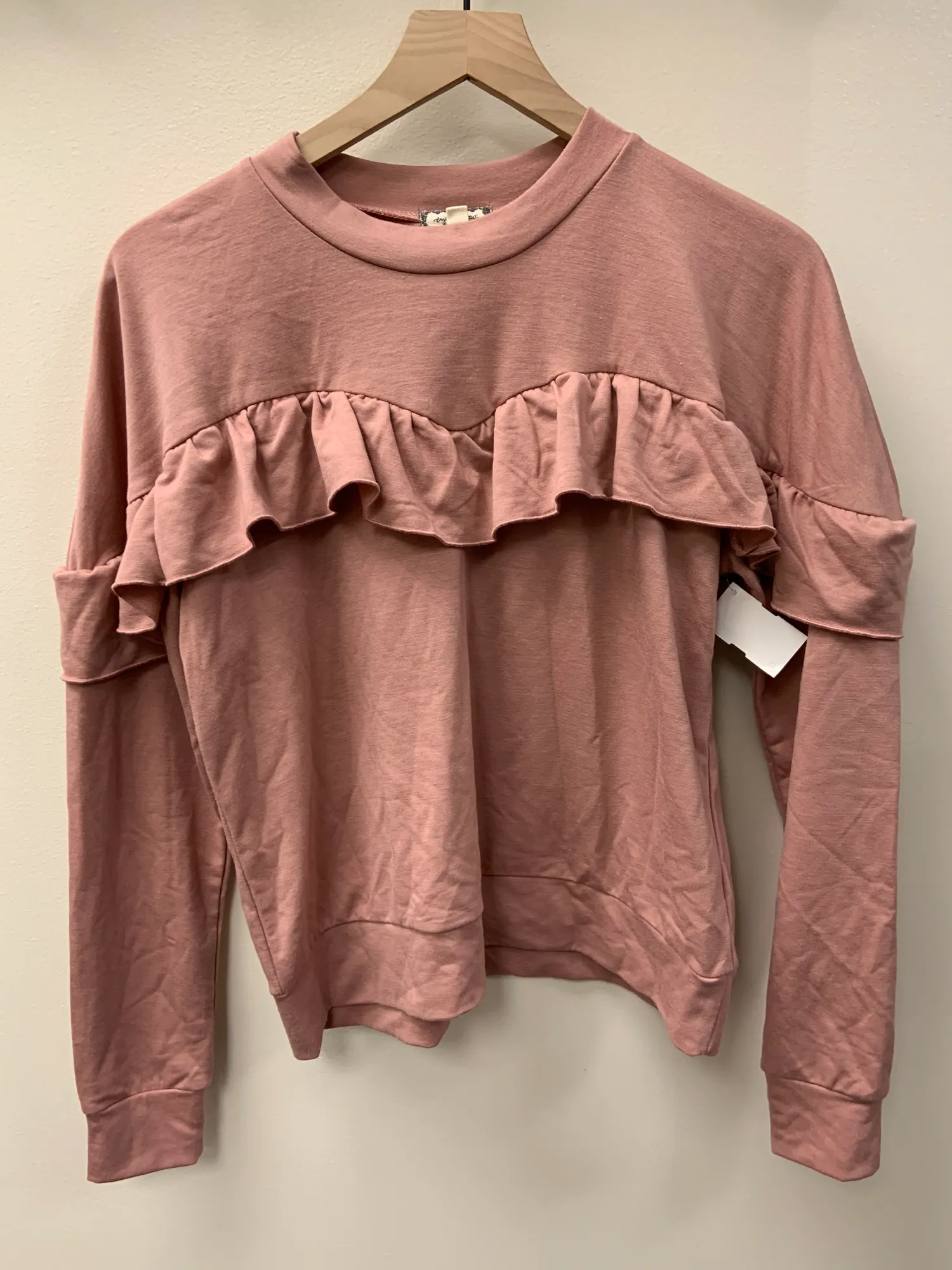 Eyeshadow Sweater Size Medium