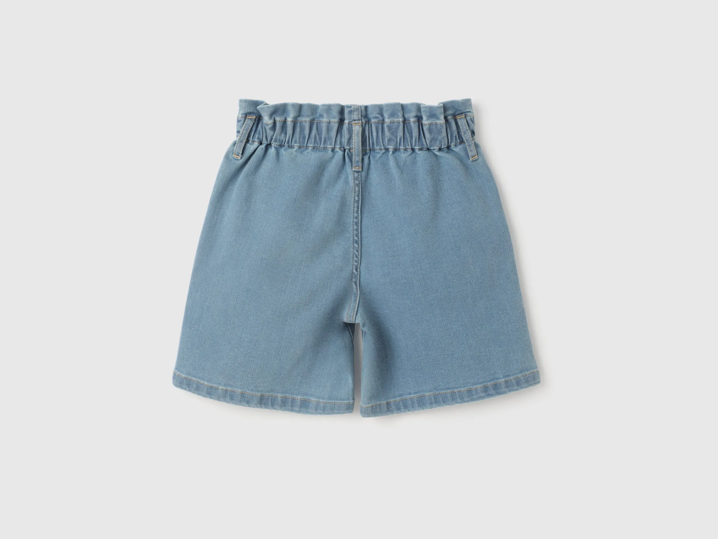 Girl's Solid Regular Fit Shorts