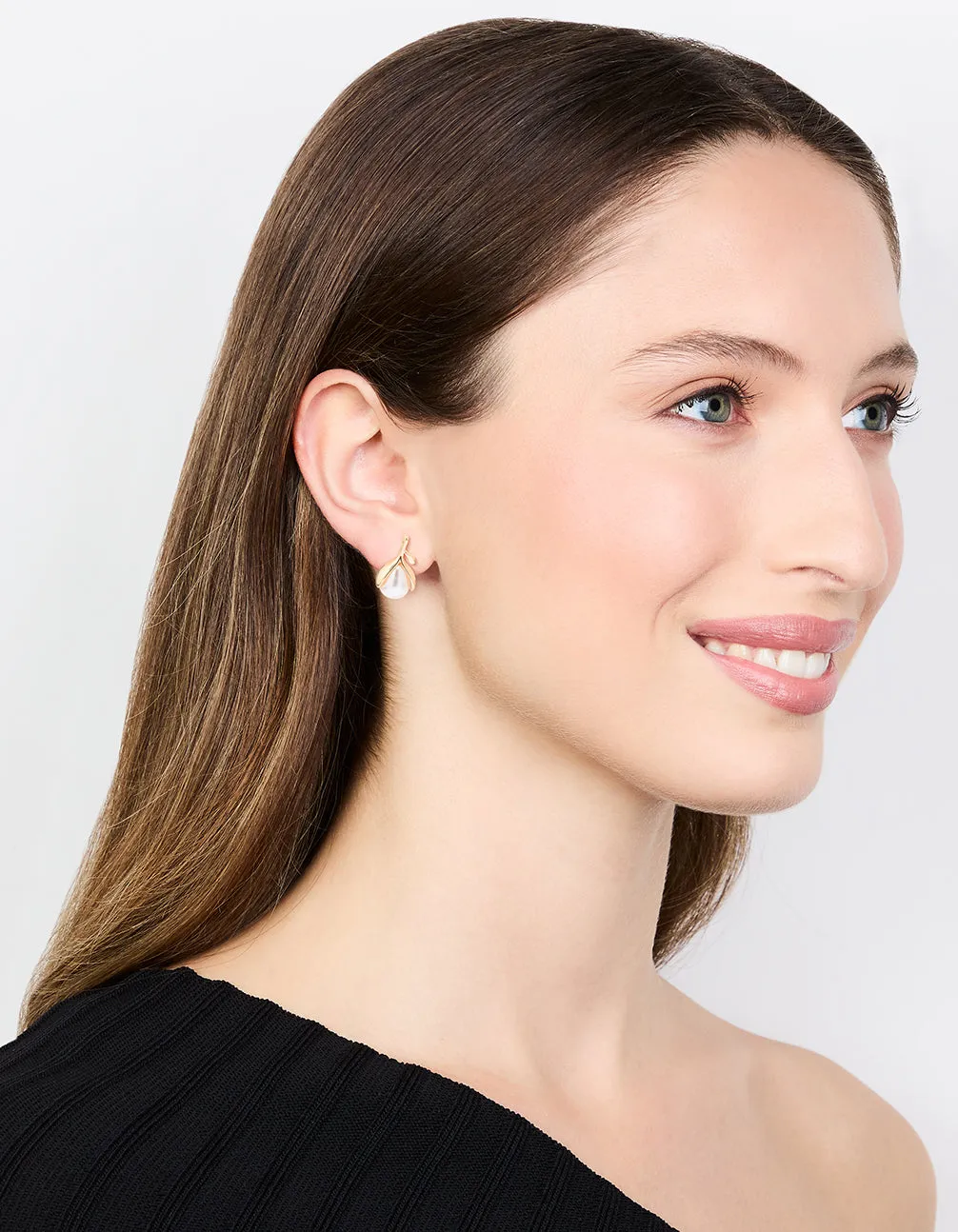 Gold Pearl Stud Earrings