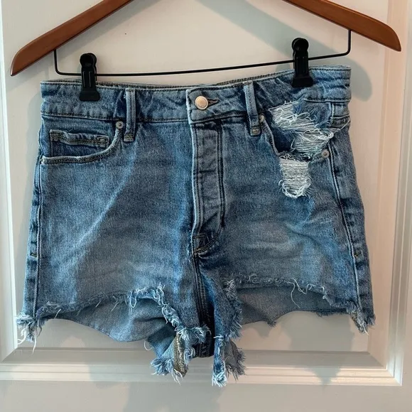 GOOD AMERICAN Bombshell Denim Shorts