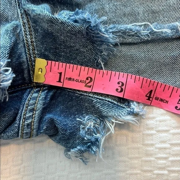 GOOD AMERICAN Bombshell Denim Shorts