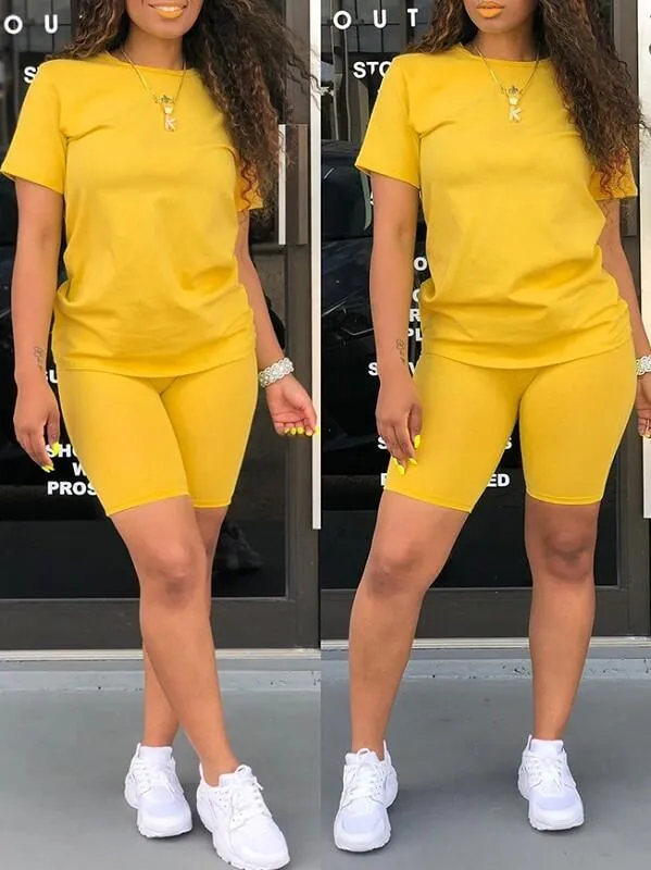 Gorgeousladie Solid Tee & Biker Shorts Set