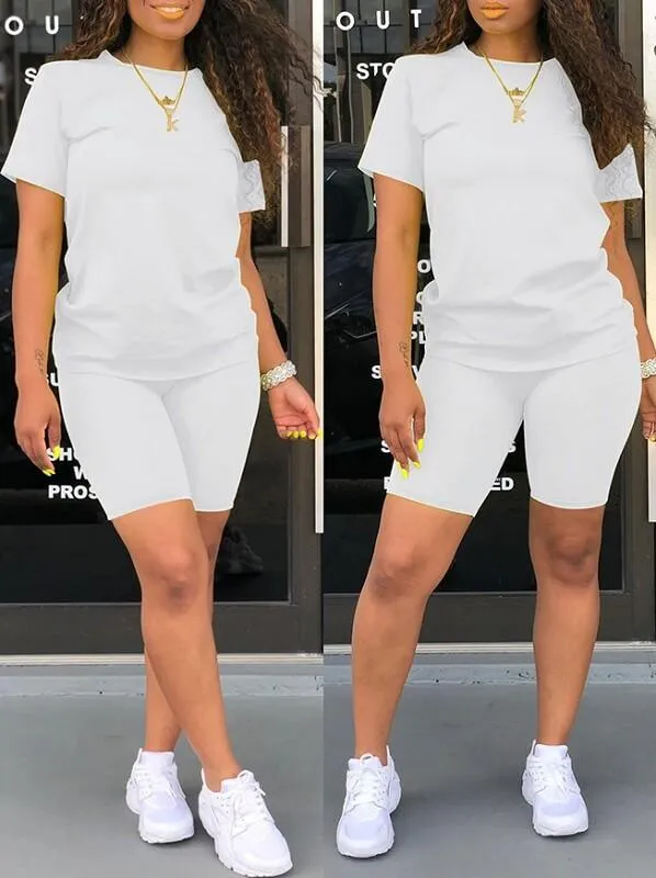 Gorgeousladie Solid Tee & Biker Shorts Set