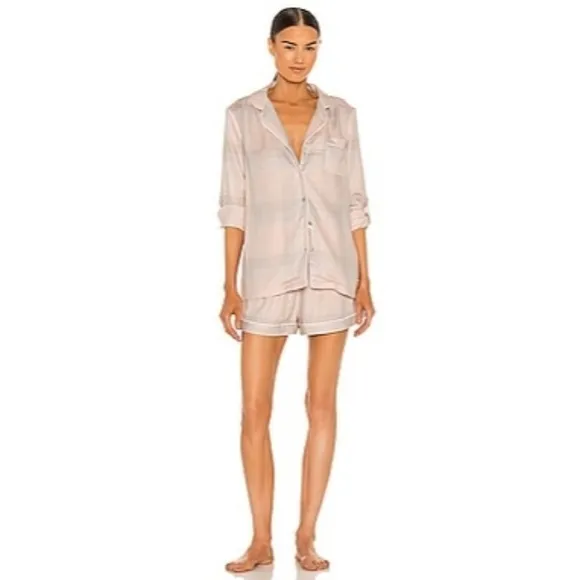 homebodii Ardelia Flannel Cozy Long Sleeve/Shorts Pajama Set Blush Check NWT