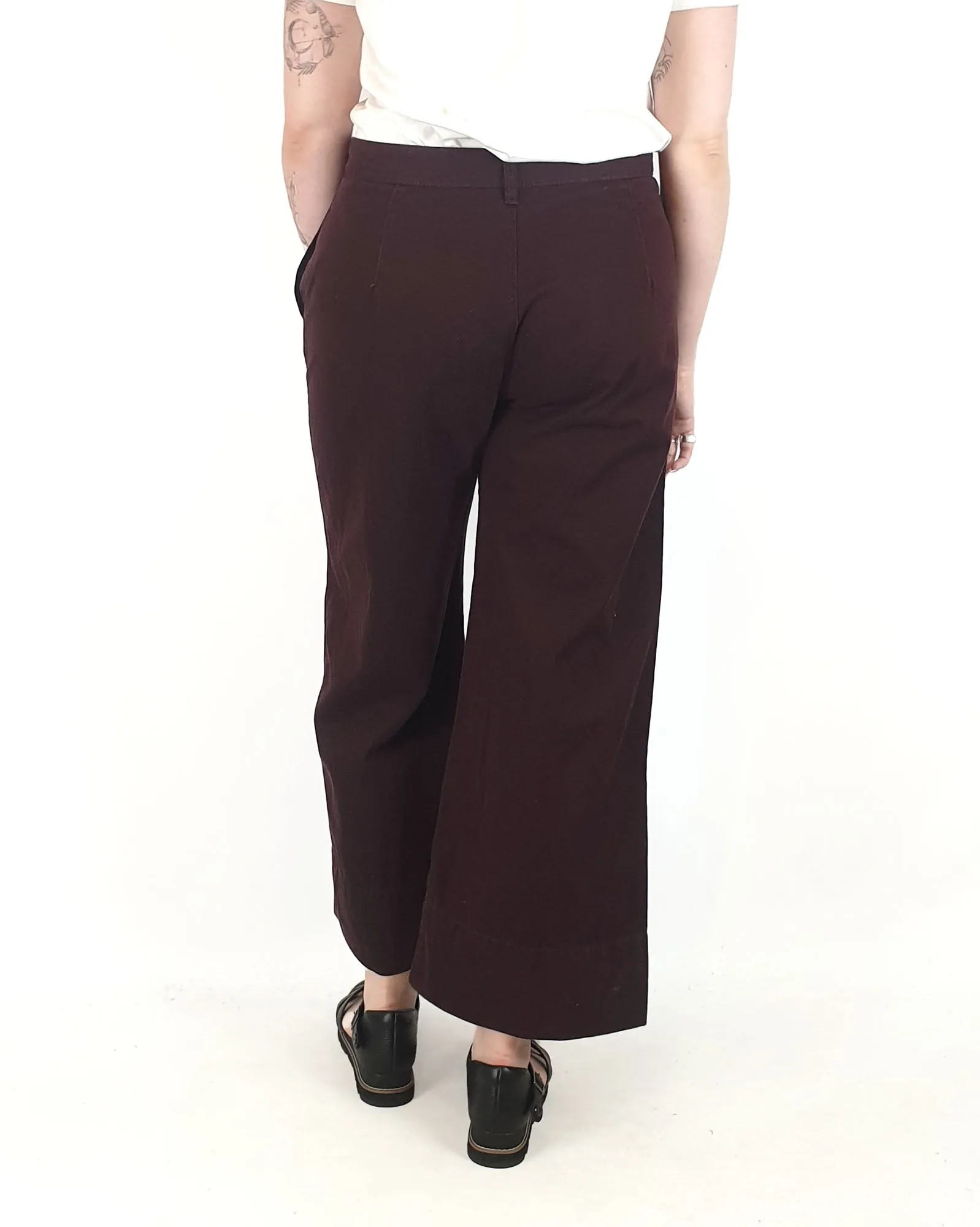 Jac   Jack purple pants size 14, best fits 12-14