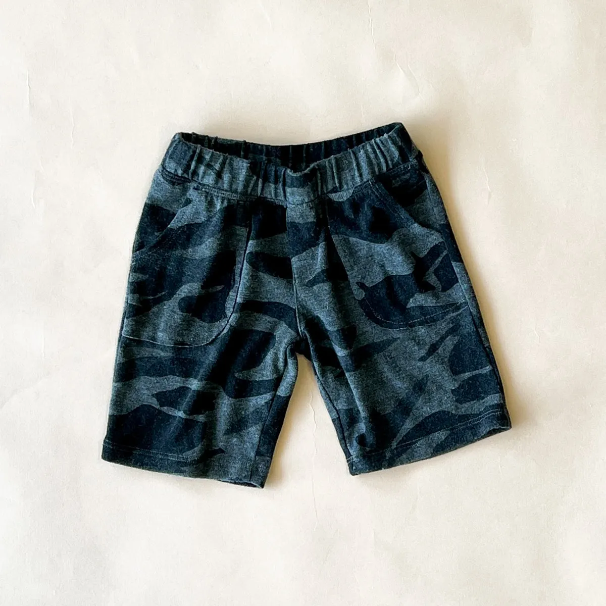 Knox Camo Shorts | Dyed Black (Kids)