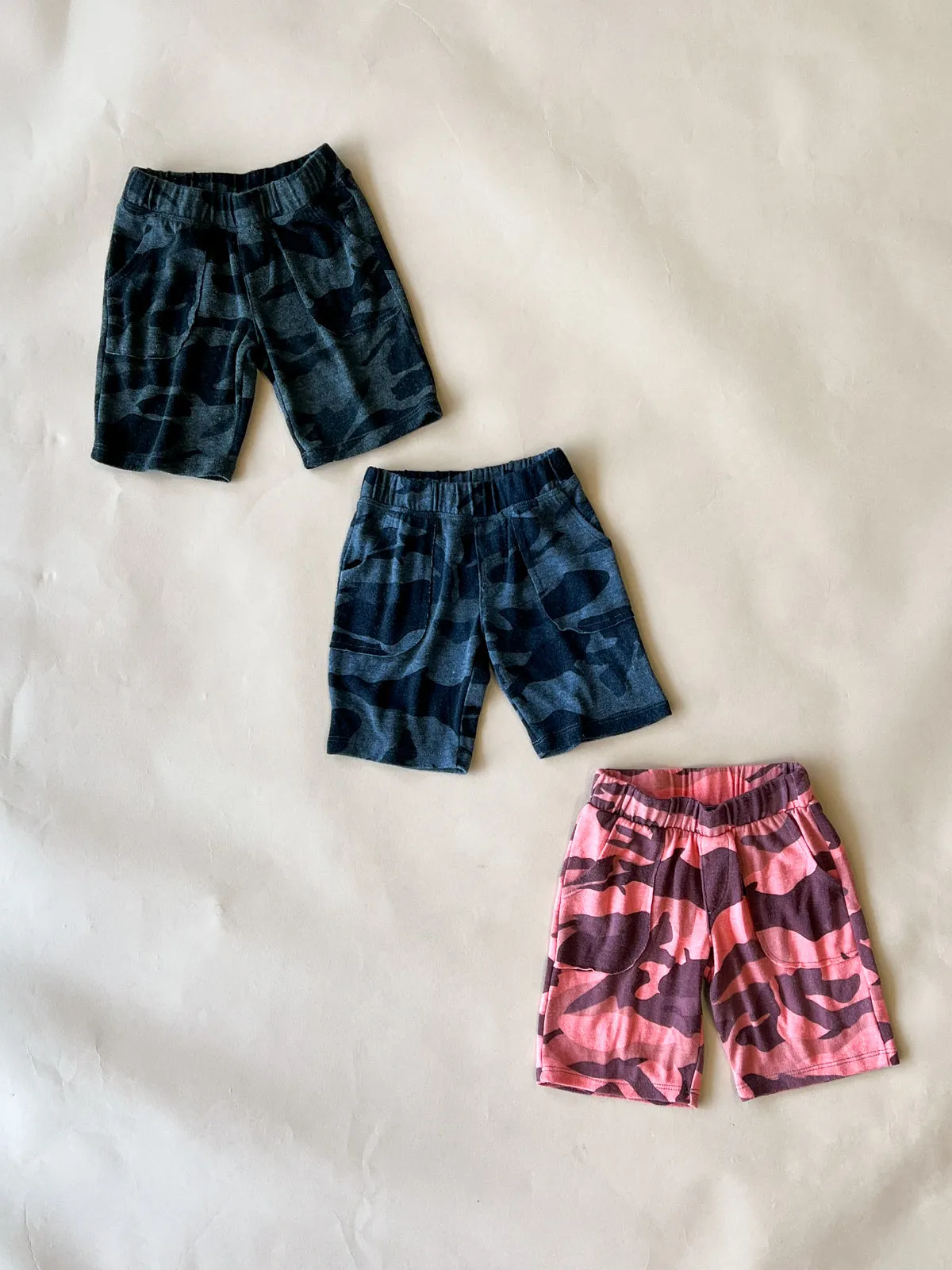 Knox Camo Shorts | Dyed Lava (Kids)