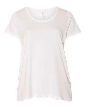 LAT Women's Curvy Collection Scoop Neck T-Shirt - 3804