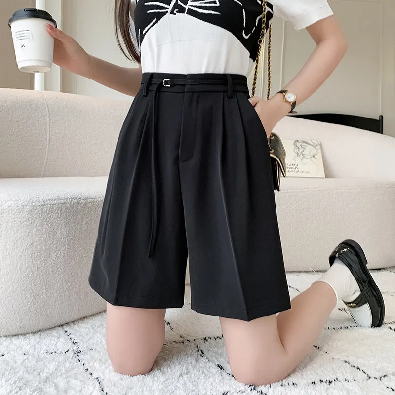 Lightweight and Breathable Wide-Leg Twill Shorts for Women
