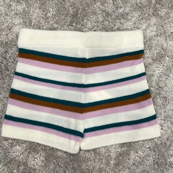 L*Space | Soul Samba Shorts size Medium NWT