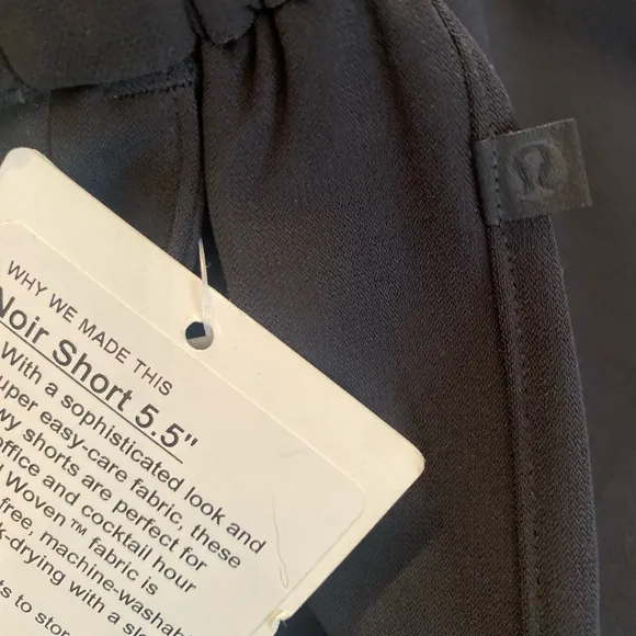 LULULEMON Noir Shorts 5.5” Black tie waist High Rise Size 0 NWT