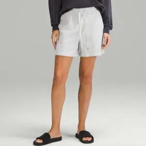 LULULEMON Scuba High-Rise Short 5&quot; Heathered Core Ultra Light Grey {PP14}
