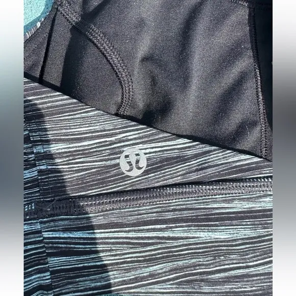 Lululemon Women’s Sports Bra and Shorts Workout Set Size 6