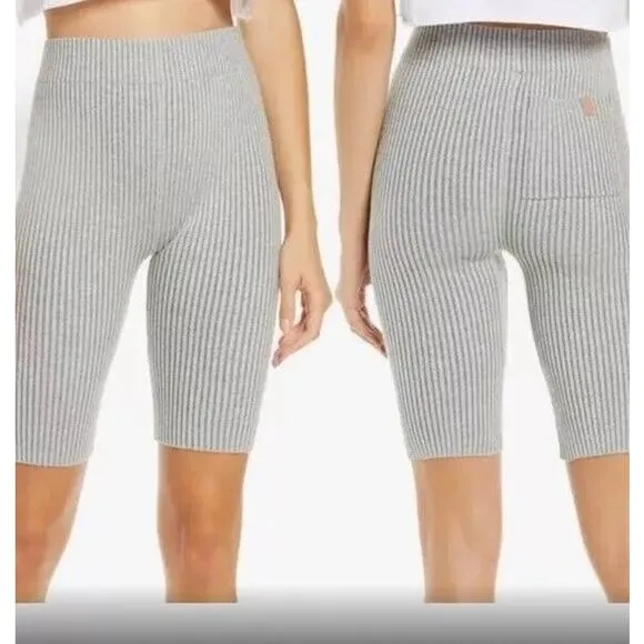 LUNYA NWOT $118 Cozy Cotton Silk Ribbed Bike Shorts Ivory and Gray