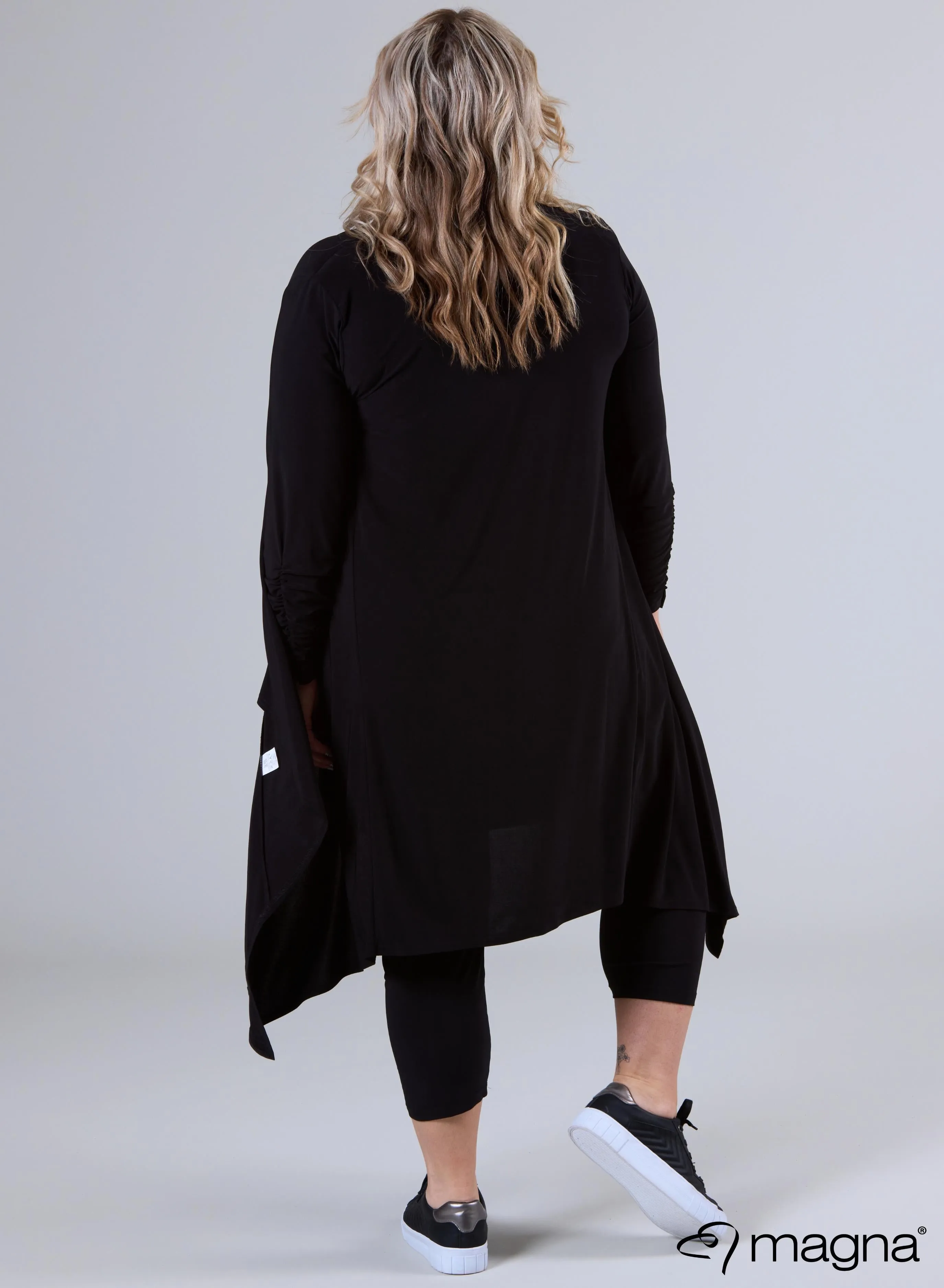 Magna Edgy Cardigan Black