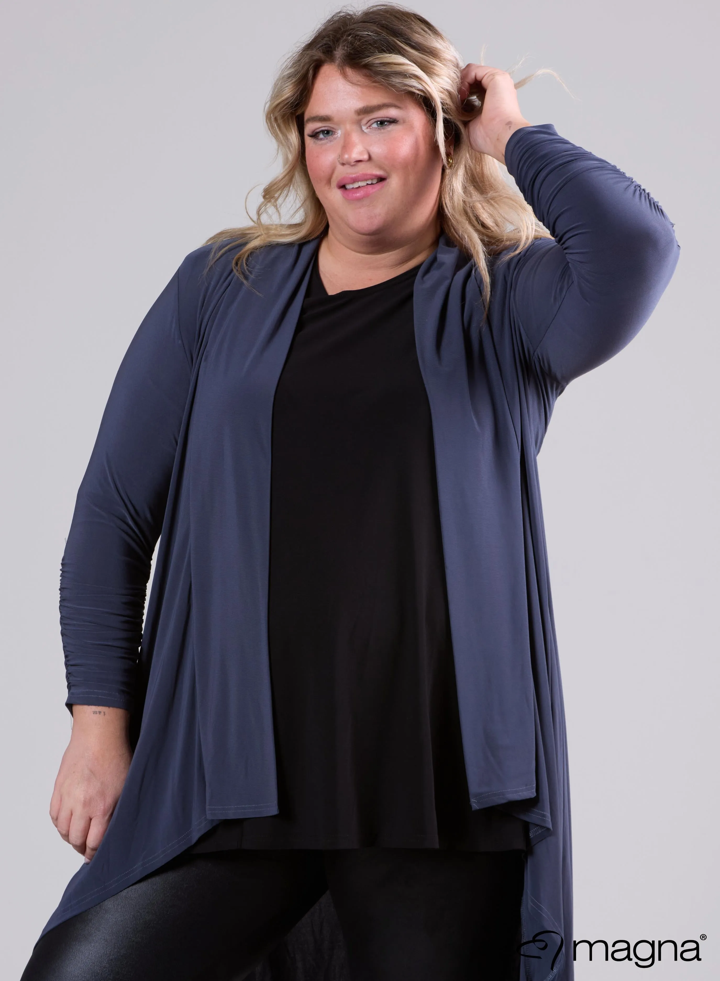 Magna Edgy Cardigan Grey