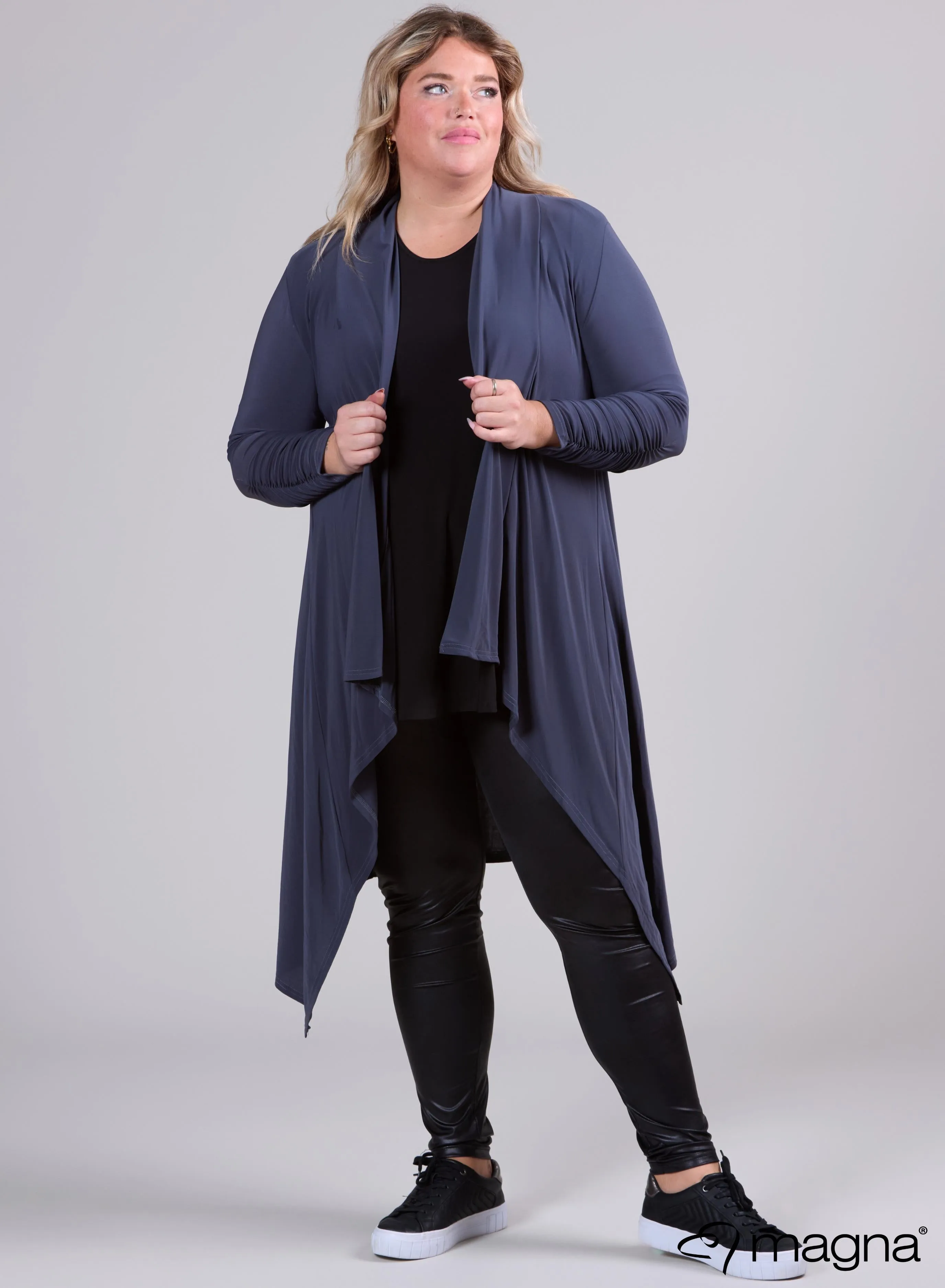 Magna Edgy Cardigan Grey
