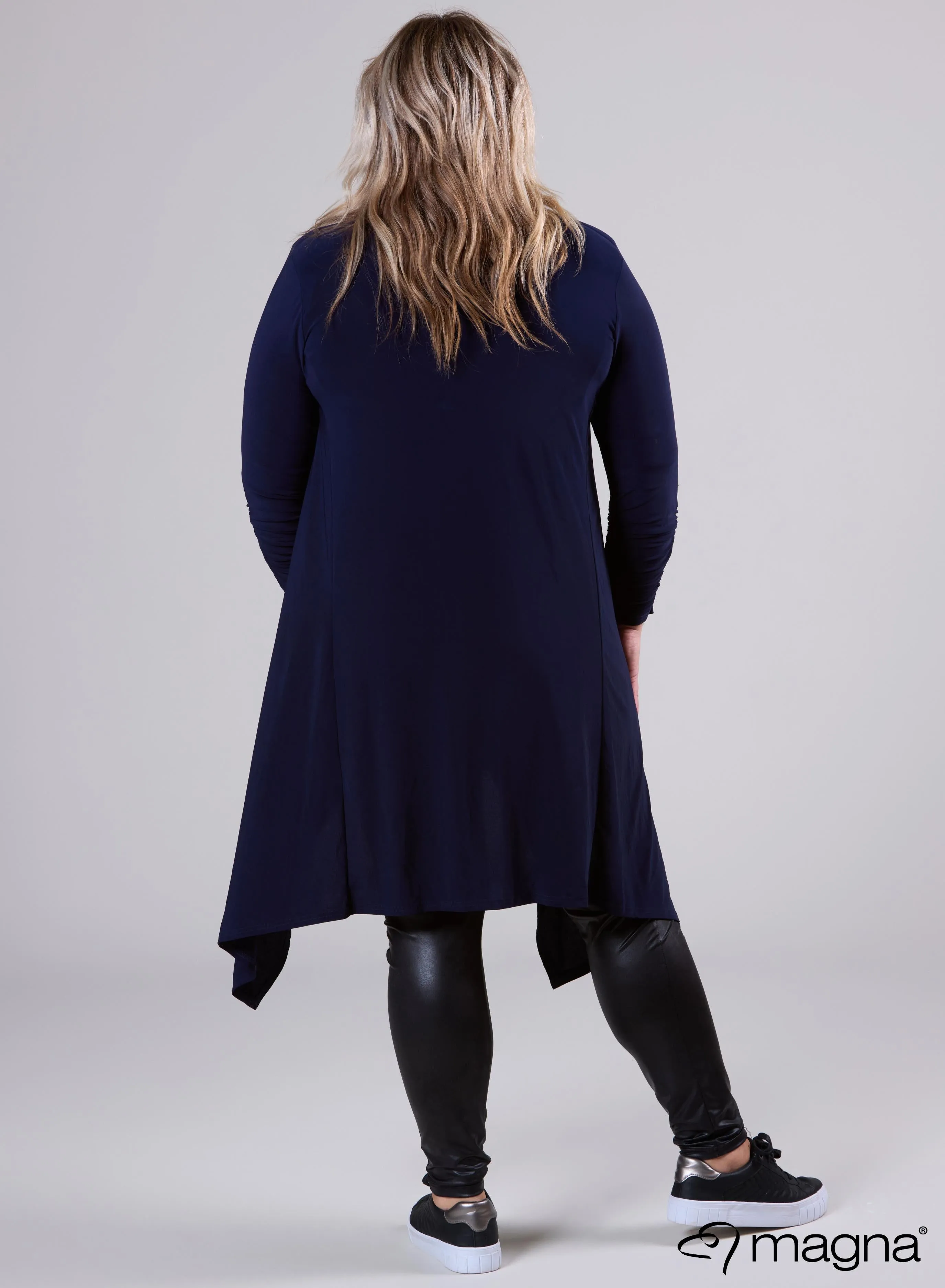 Magna Edgy Cardigan Navy