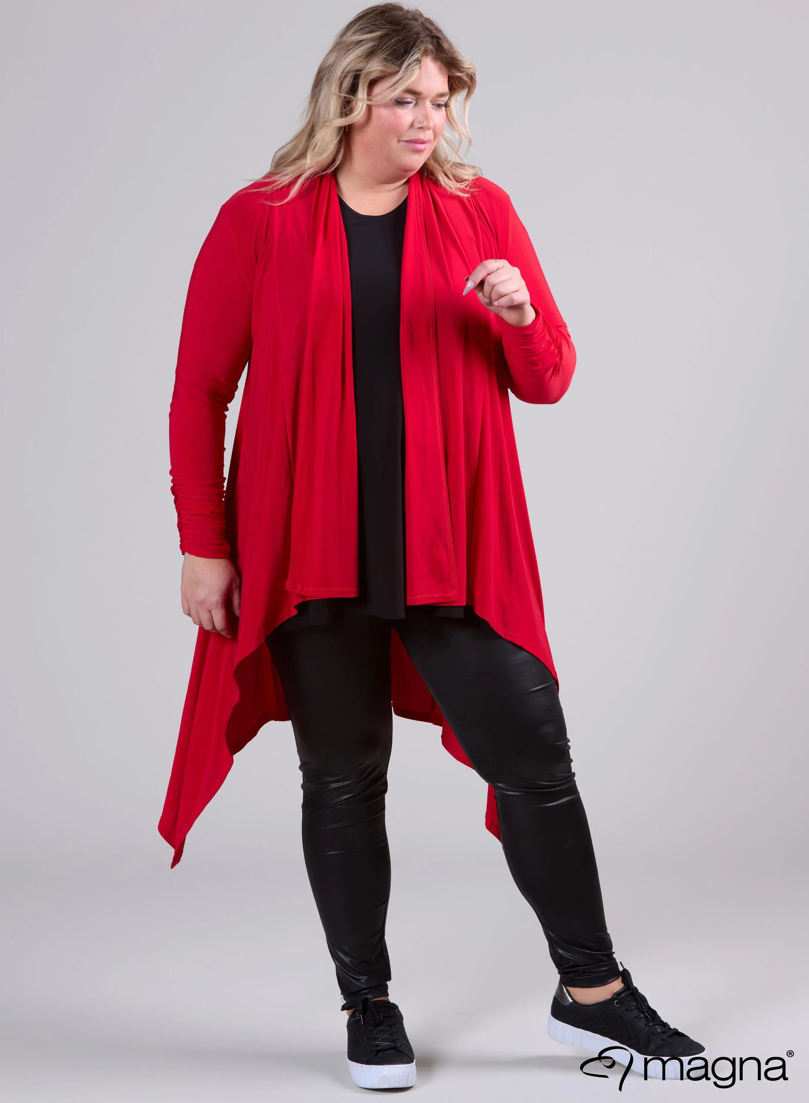 Magna Edgy Cardigan Red