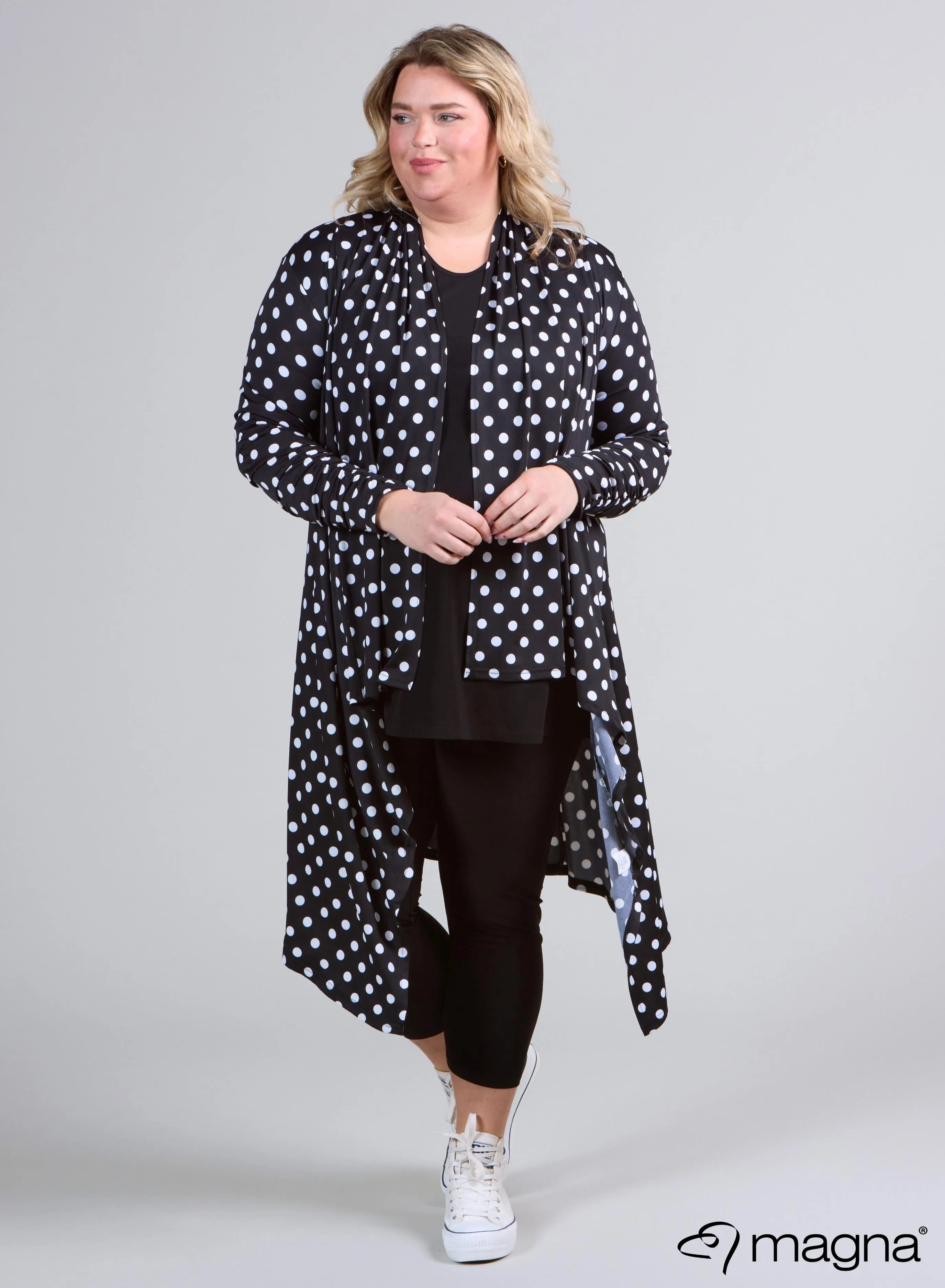 Magna Edgy Cover Print Polka Black