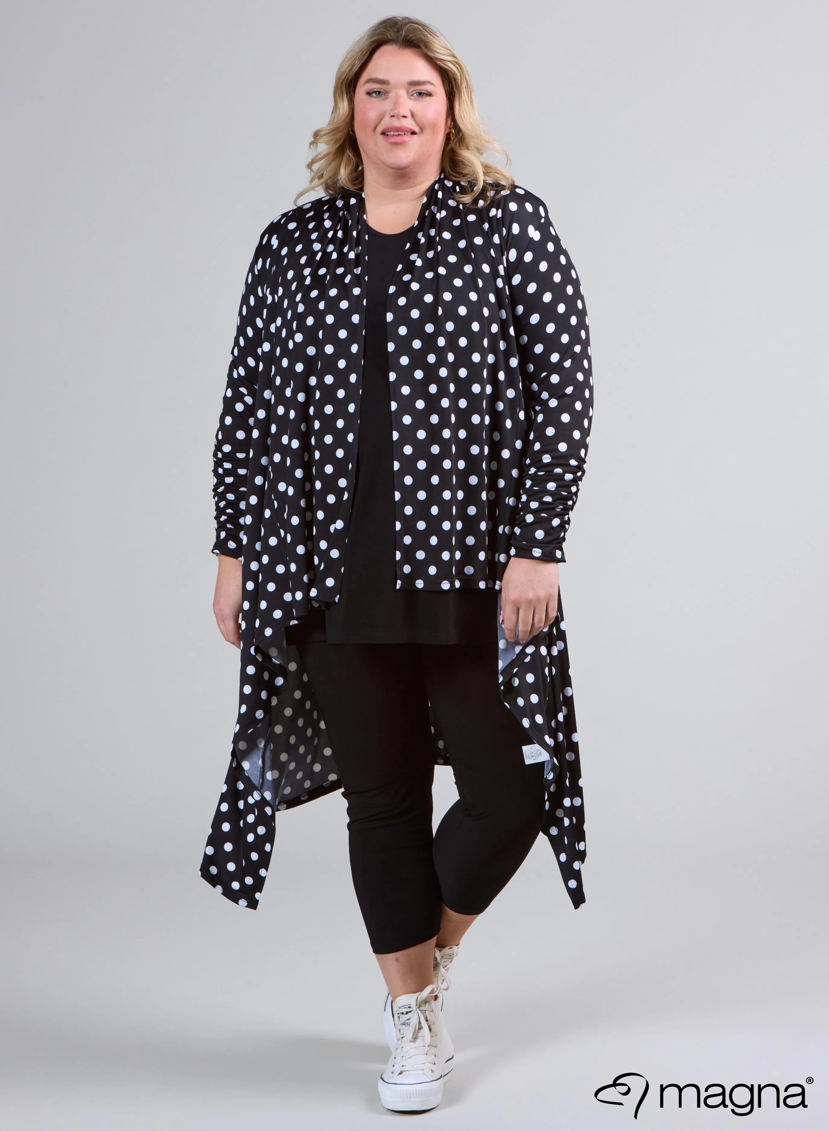 Magna Edgy Cover Print Polka Black