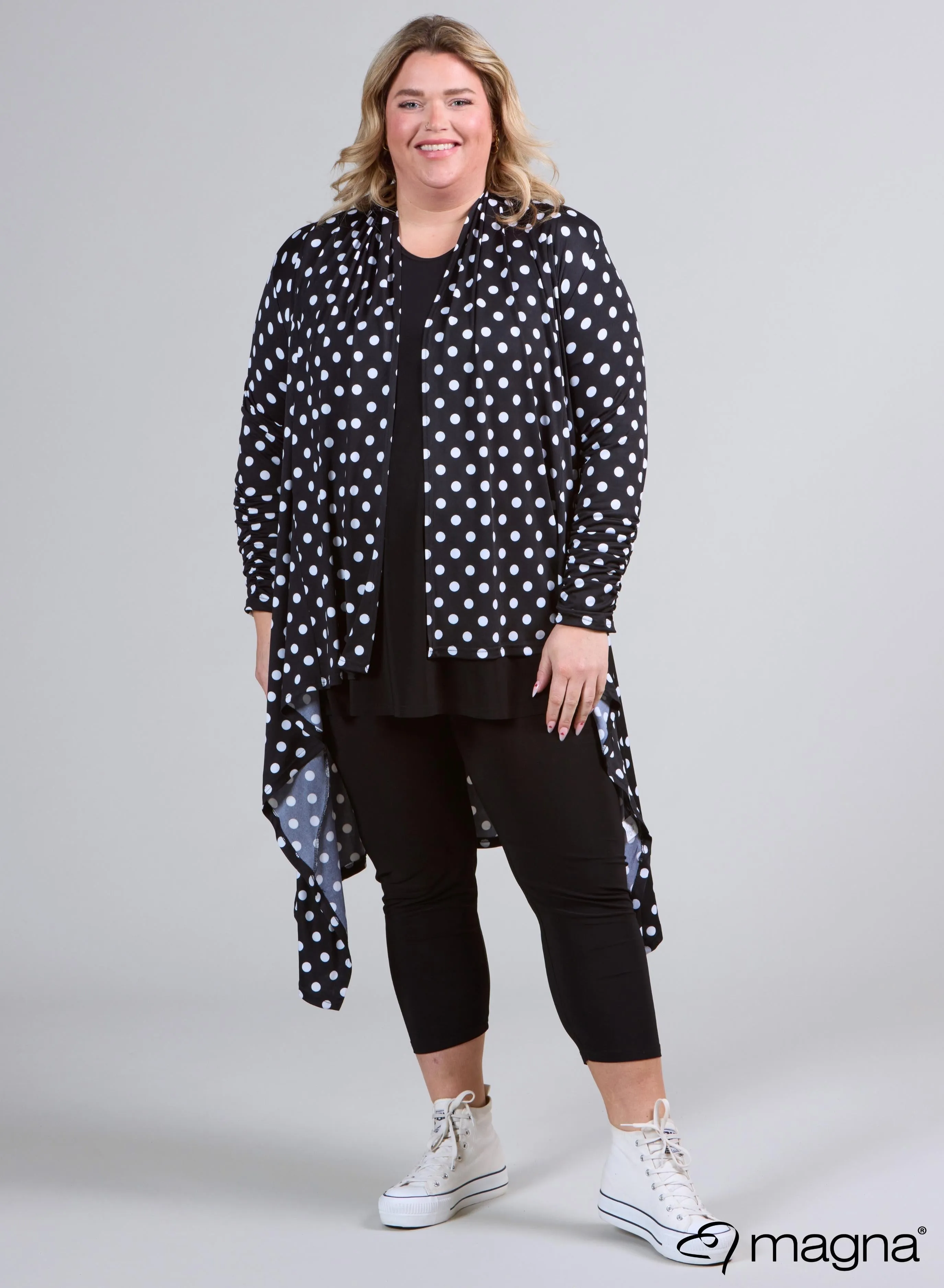 Magna Edgy Cover Print Polka Black