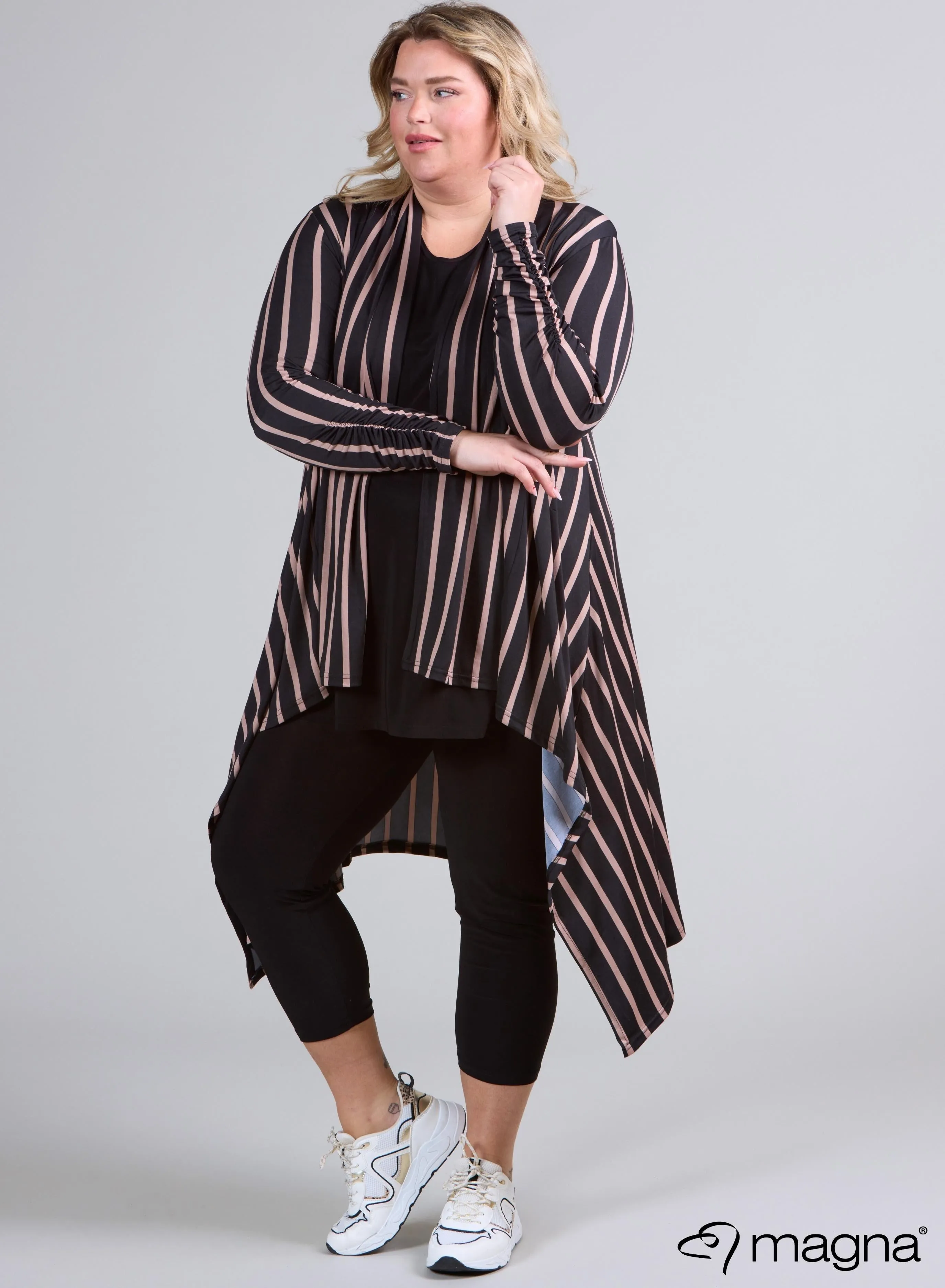 Magna Edgy Cover Print Wide Lines Taupe