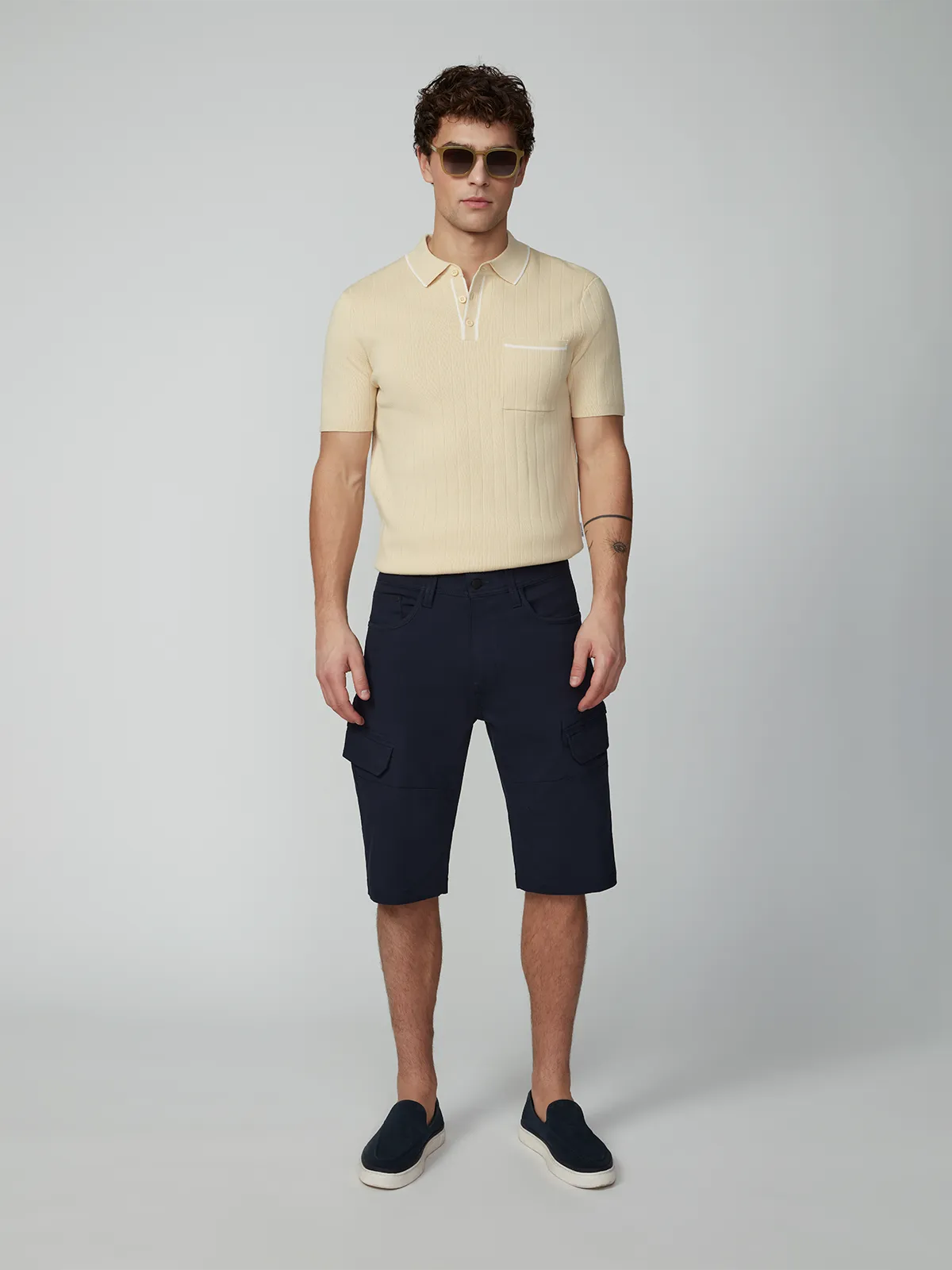 Men's Solid Bungee Capri Cargo Shorts 13" Inseam
