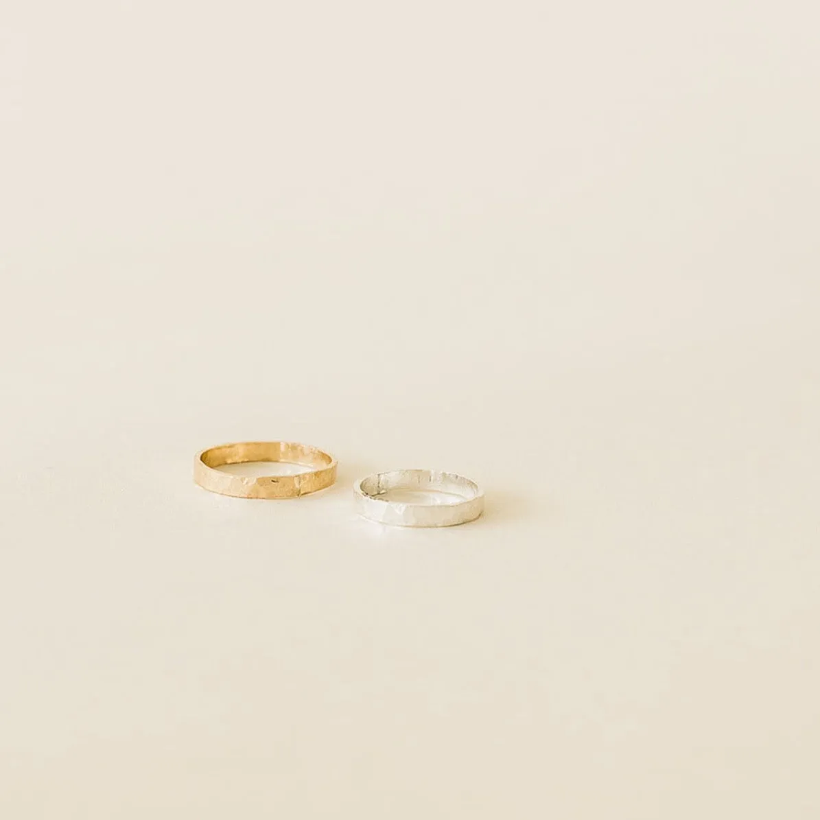 Mini Hammered Cigar Band Ring