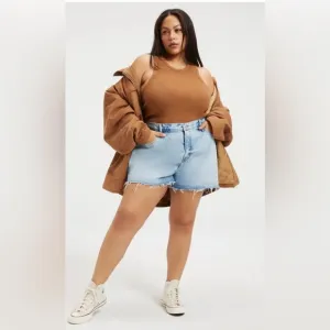 NEW GOOD AMERICAN - High Waist Shorts Plus Size