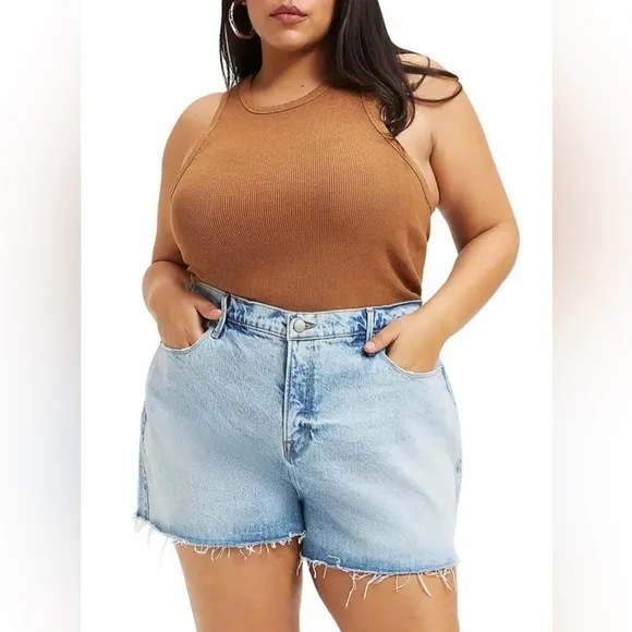 NEW GOOD AMERICAN - High Waist Shorts Plus Size