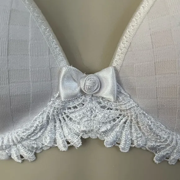 New! Marie Jo Avero Pearly Pink Daisy Strap Plunge T-Shirt Bra Euro 65C US 30C