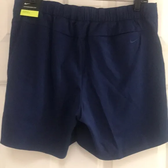 Nike Golf/Tennis/Pickleball Athleisure Shorts NWT!