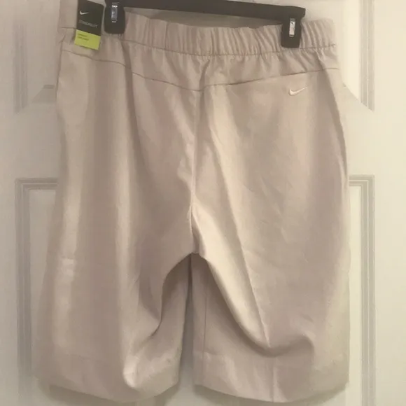 Nike Golf/Tennis/Pickleball Athleisure Shorts NWT!